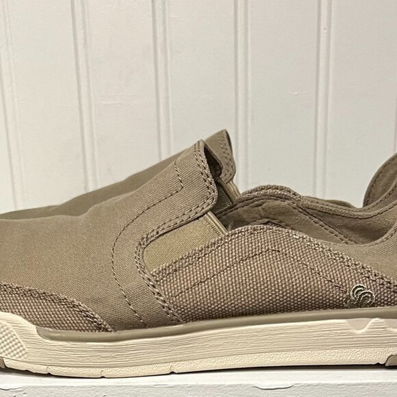 Cloudsteppers by Clarks Step Padded Insole Canvas Loafers in Sand Size 8 main image 6
